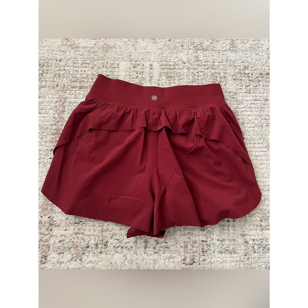 Athleta crossover run short XS red